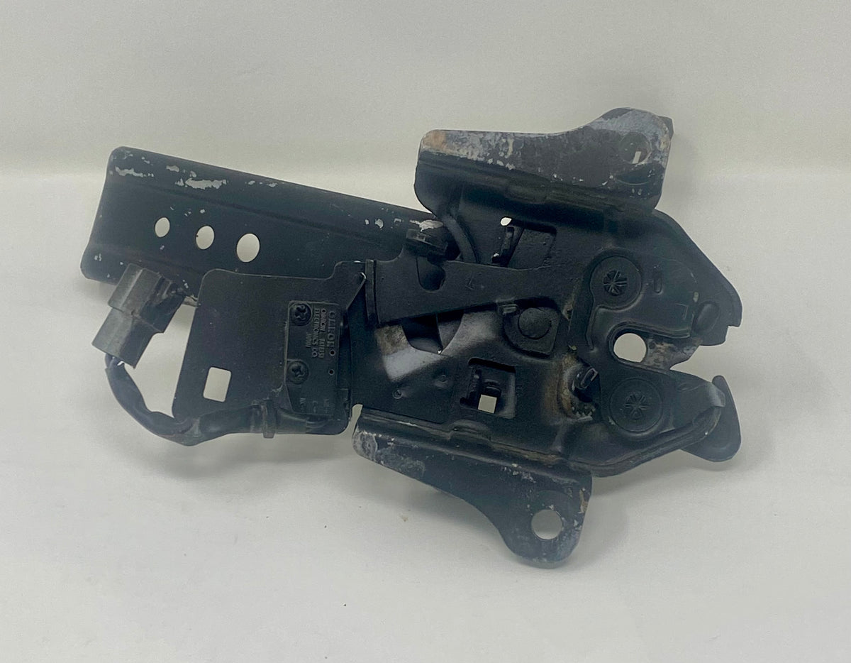 FC hood latch