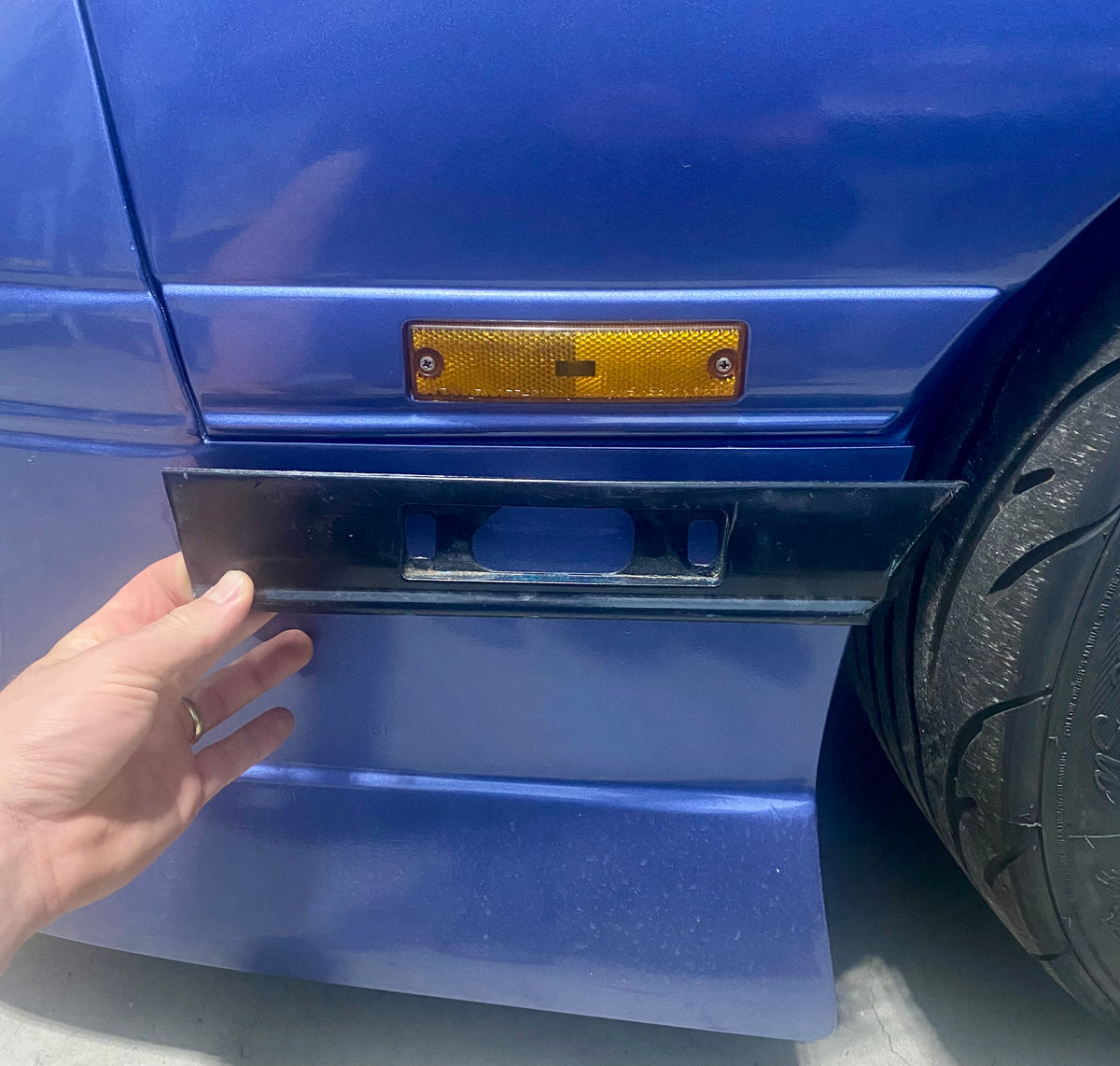 S5 Front Left Fender Trim