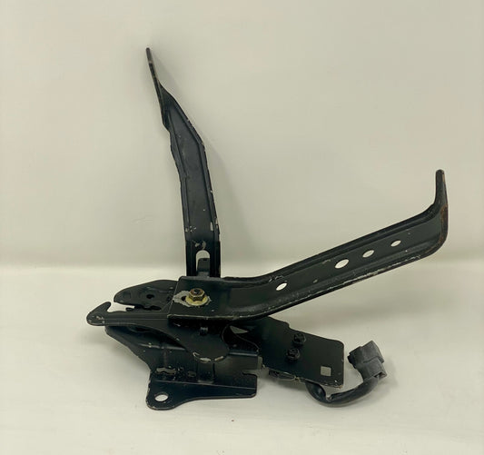 FC hood latch